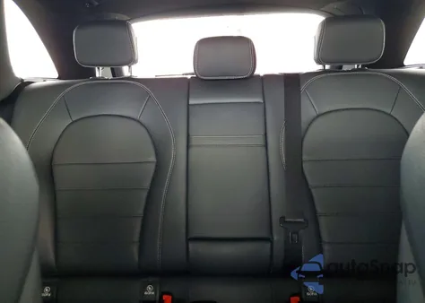 2018 Mercedes-Benz Glc 300 4Matic from USA, damaged, VIN WDC0G4KB8JF360451